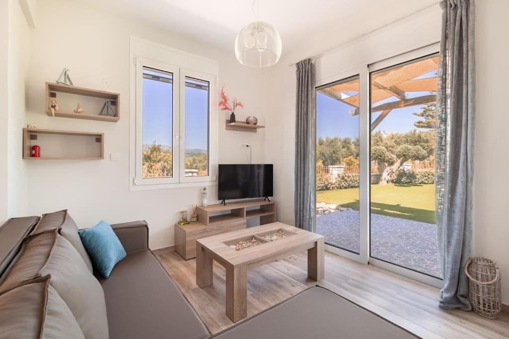 Dimitra'S Sunny Villa Mirsinochori Dış mekan fotoğraf